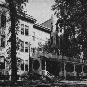 #2724 Manor Inn, Larchmont 1957