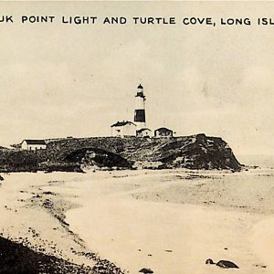 #5484 Montauk Point Light & Turtle Cove, 1910s
